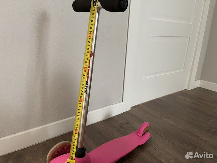 Самокат для девочки 2-6 лет