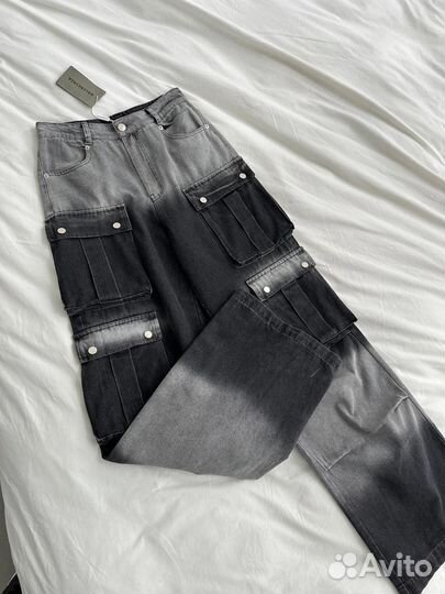 Трендовые джинсы Balenciaga