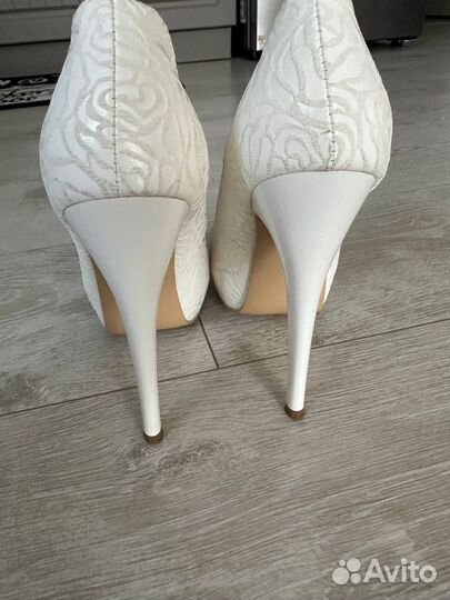 Туфли свадебные 35