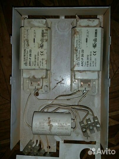 Светильник потолочный