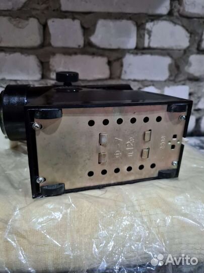 Фильмоскоп ф-7 черный с диафильмами СССР