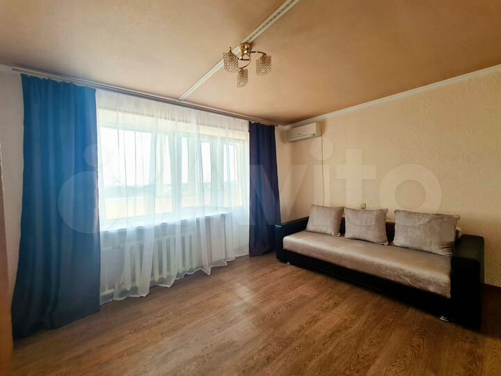 1-к. квартира, 42 м², 4/5 эт.