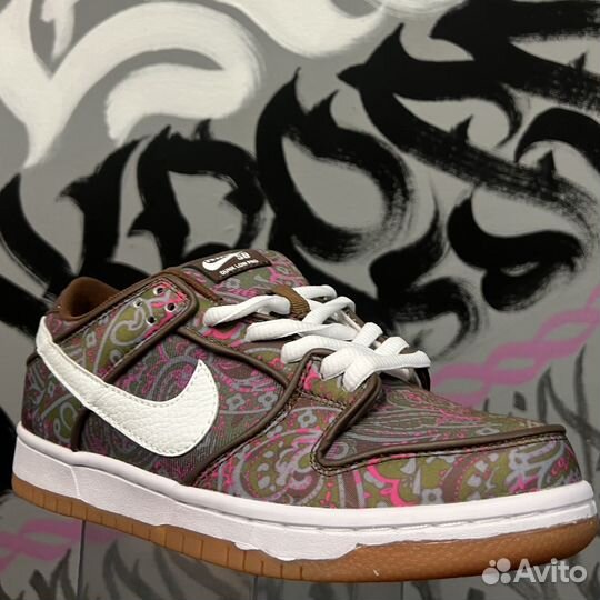 Кроссовки Nike Dunk paisley