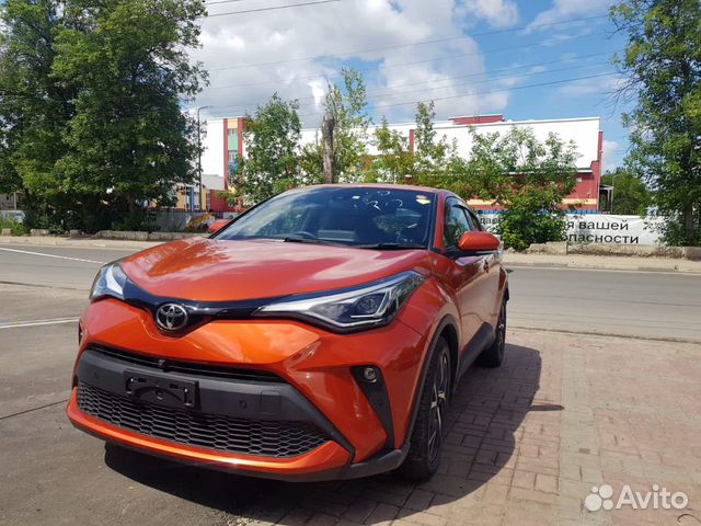 Toyota C-HR 1.2 CVT, 2019, 24 000 км с пробегом, цена 2550000 руб.