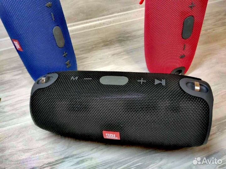 Портативная колонка