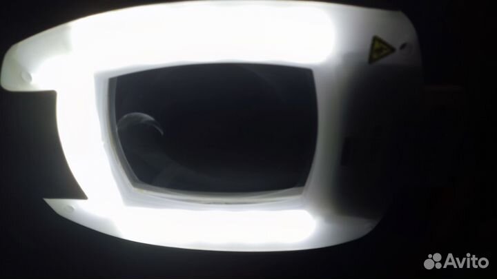 Коcмeтолoгичeская лампа-лупа silver FOX 1005