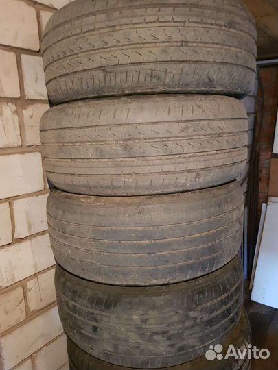 Pirelli Carrier 225/45 R17