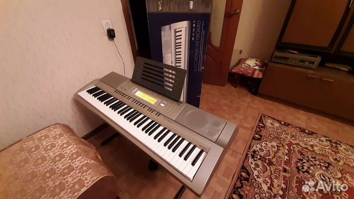 Синтезатор Casio WK-200