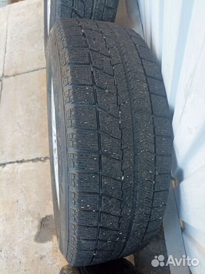 Bridgestone Blizzak VRX 195/65 R15