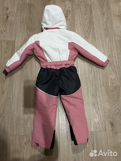 Горнолыжный комбинезон