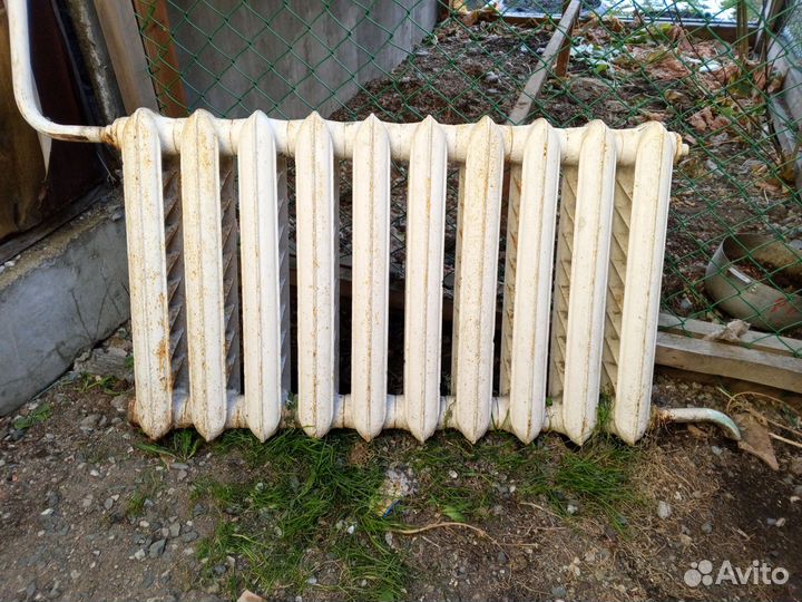 Батарея чугунная