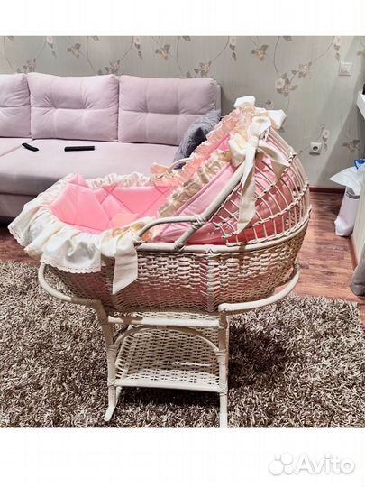 Продам кроватку люльку
