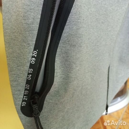 Спортивная кофта nike