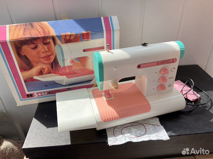 Швейная машина Gabriela
