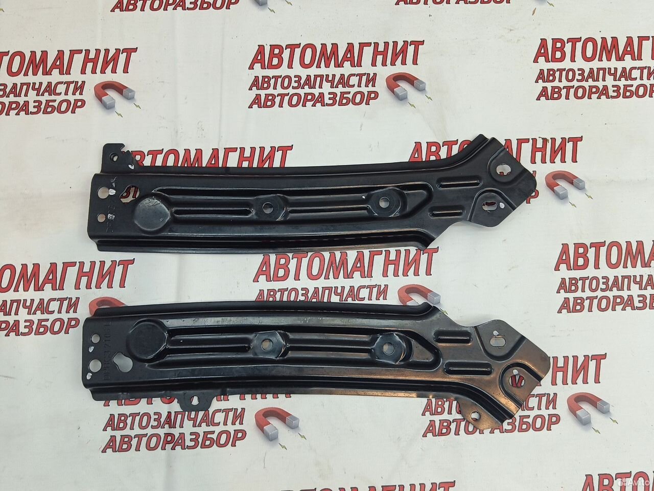 Планка телевизора верхняя Voyah Free