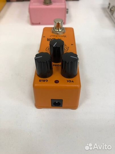 Гитарный эффект distortion Yerasov 5000 Volt mini