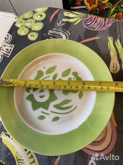 Тарелки разных размеров и разного качества