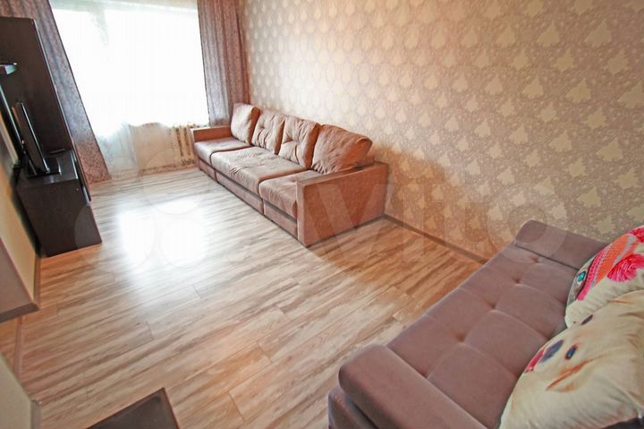 2-к. квартира, 45 м², 3/9 эт.