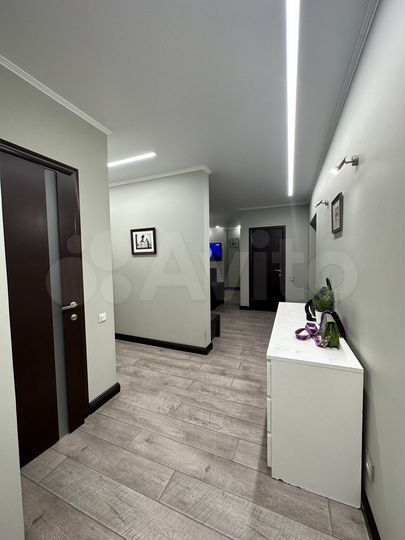 3-к. квартира, 105 м², 7/10 эт.