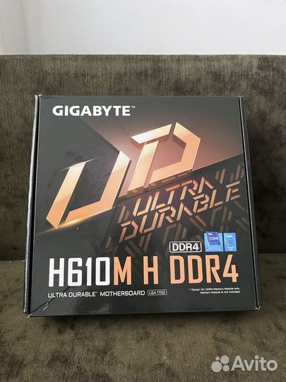 Материнская плата