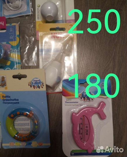 Погремушка пустышка ниблер и тд)