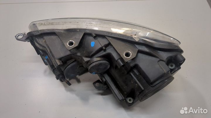 Фара (передняя) правая Volkswagen Golf 6