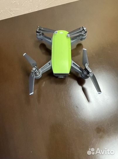 Квадрокоптер dji spark fly more combo