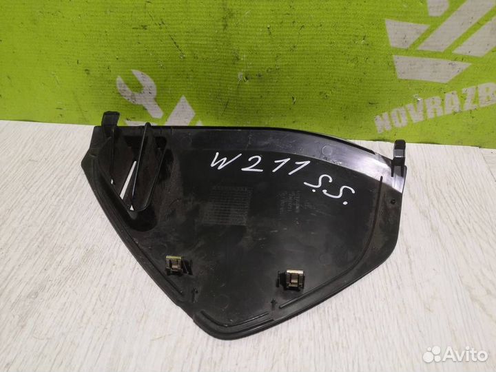 Накладка декоративная Мерседес Бенз 211 Е класс