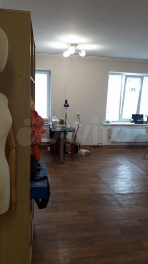 Торговая площадь, 80 м²