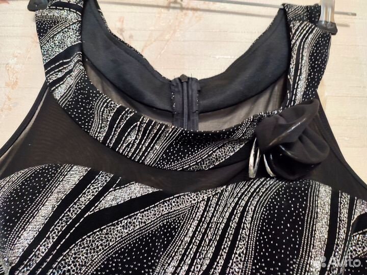 Вечернее платье 42 44 новое