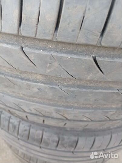 Tracmax X-Privilo TX3 275/40 R19