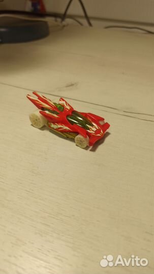 Hot wheels машинка