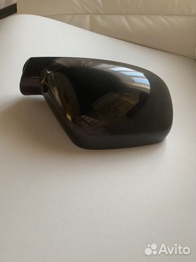 Корпус зеркала Volkswagen Touareg - правое