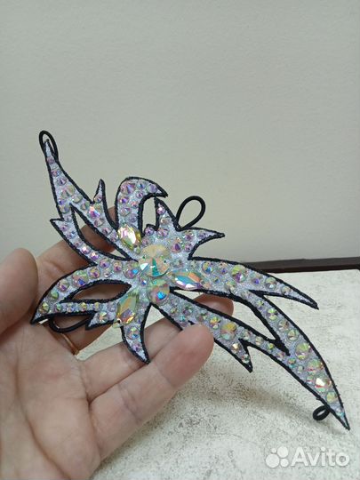 Украшение на пучок для художественной гимнастики