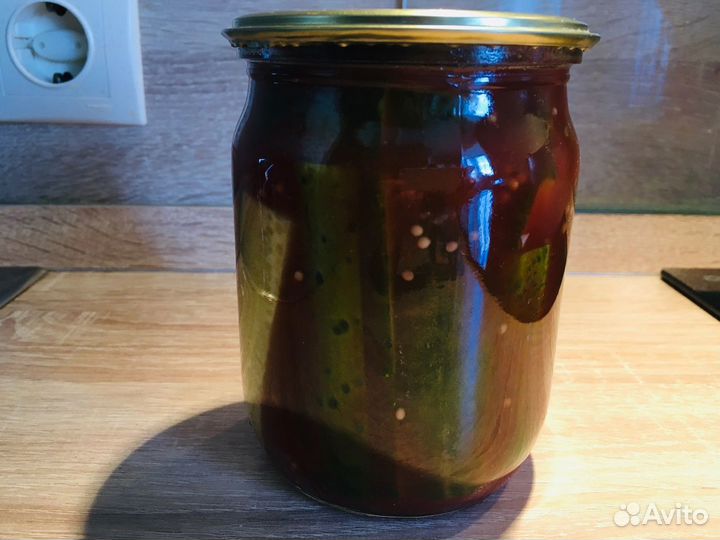 Огурчики в томатном соусе с горчицей 530 г, 0,5 л