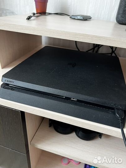 Sony playstation 4slim