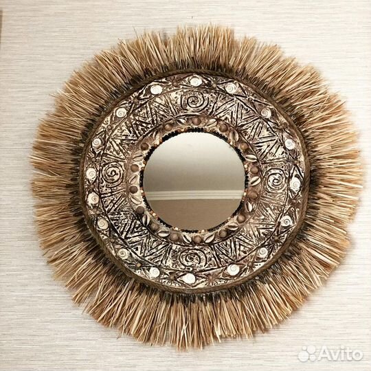Зеркало в стиле Этника