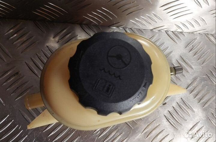 Бачок гидроусилителя руля Chevrolet Lacetti