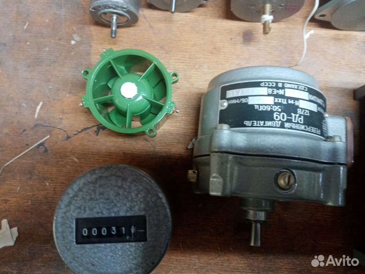 Новые с хранения электродвигатель, счётчики моточа