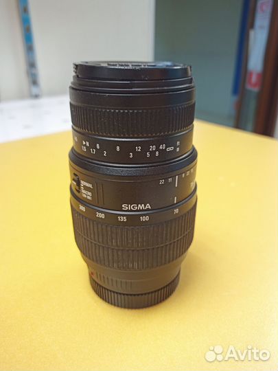 Объектив Sigma AF 70-300mm f/4-5.6 DG macro Sony