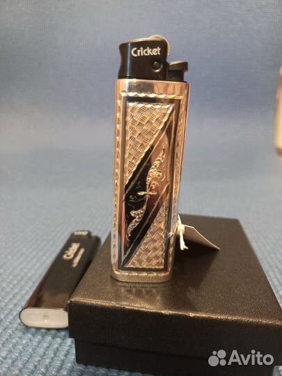 Серебряная зажигалка Кубачи (футляр)