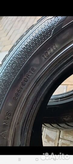 Goodyear UltraGrip 235/60 R18