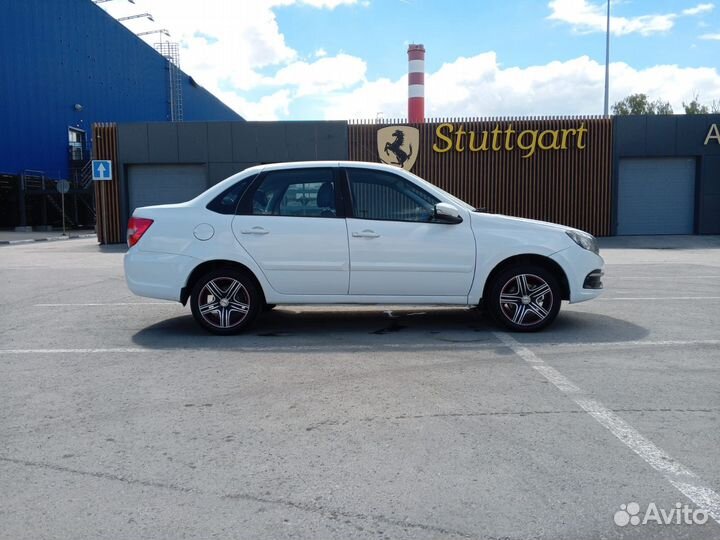 LADA Granta 1.6 МТ, 2020, 132 000 км