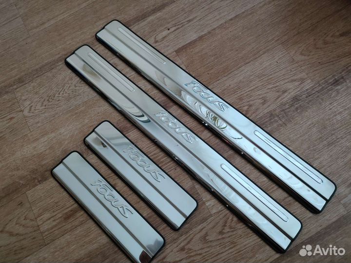 Ford focus накладки на пороги