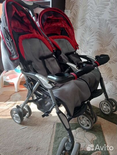 Коляска для двойни