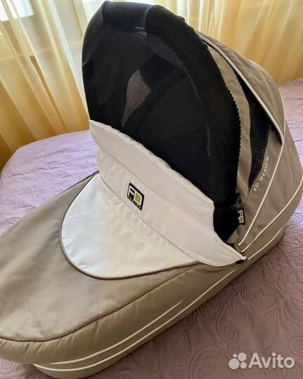 Коляска для двойни (погодок)