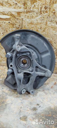 Ступица задняя правая Mercedes Benz W211