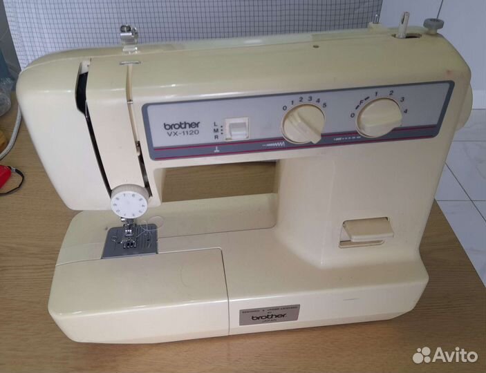 Швейная машина Brother VX-1120