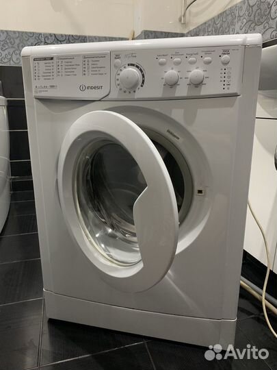Стиральная машина indesit на запчасти