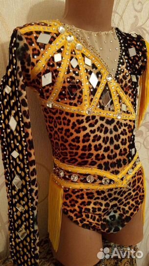 Купальник для художественной гимнастики